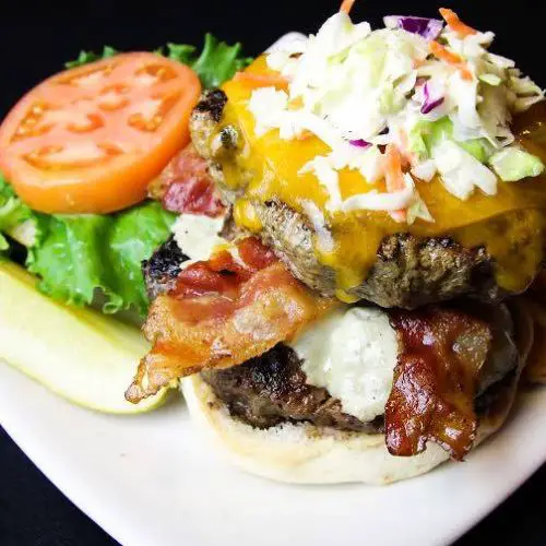 Best Burgers in Columbus: Ringside Cafe